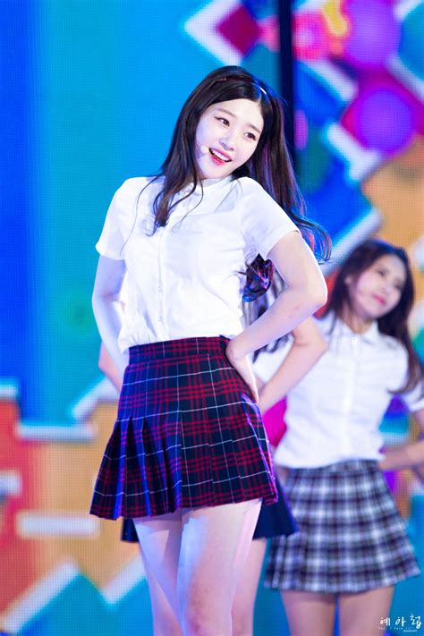 Netizens Claim That She Is The Most Beautiful New Generation Idol Daily K Pop News Latest K