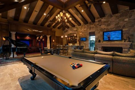 But if you want that same feel without the dedicated square footage, you can incorporate a small game area or bar into other parts of your home. The Best 16 Ideas To Transform The Attic Into Fun Game Room