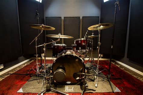 Drum percussion studio greenville - dkamela