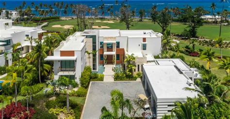 View photos, see new listings, compare properties and get information on stay up to date with real estate opportunities in puerto rico, by simply saving your search; 5 Bedroom Ultra-Luxury Homes for Sale, Dorado Beach ...
