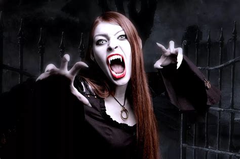 vampires тыс изображений найдено в Яндекс Картинках Female Vampire Vampire Girls Vampire