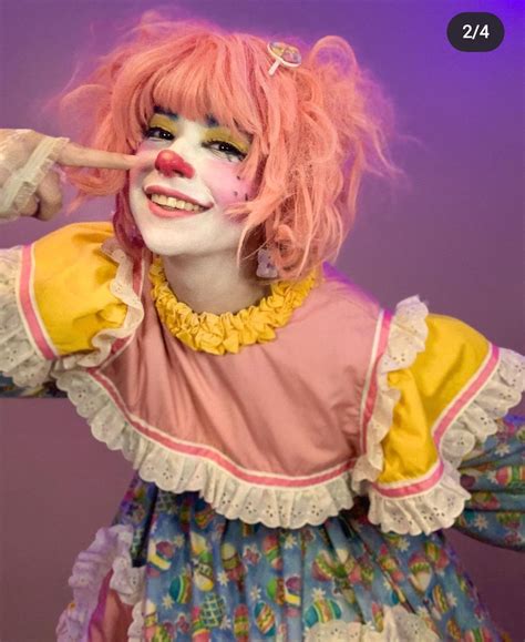 Pin By Nylie Hayes On Halloween Ideascosplay Cute Clown Circus
