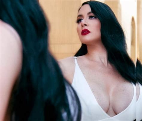 Diosa Canales lanza encuesta en Instagram sobre quién se desnuda más y