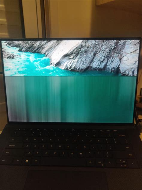 Xps 15 9500 Screen Flickering And Vertical Lines After Drivers Update
