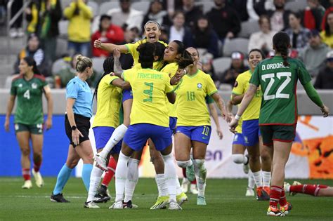 Brasil Atropela O M Xico E Carimba Vaga Na Decis O Da Copa Ouro Feminina