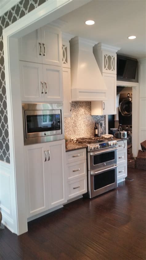 Find kitchen cabinets in louisville, ky within masterbrand's network of cabinet dealers, ensuring a successful project from start to finish. Gallery | Kitchen Cabinetry | Classic Kitchens of Campbellsville | Custom Cabinets in Louisville ...