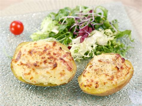 Pommes de terre farcies aux lardons Recette