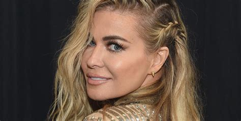 Carmen Electra Just Posed Nude At 46 And Damn She Looks Good
