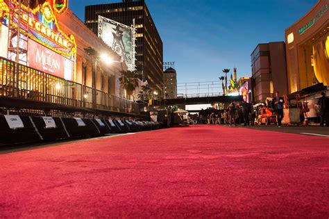 The Surprising Bizarre 2500 Year History Of The Oscars Red Carpet Vox