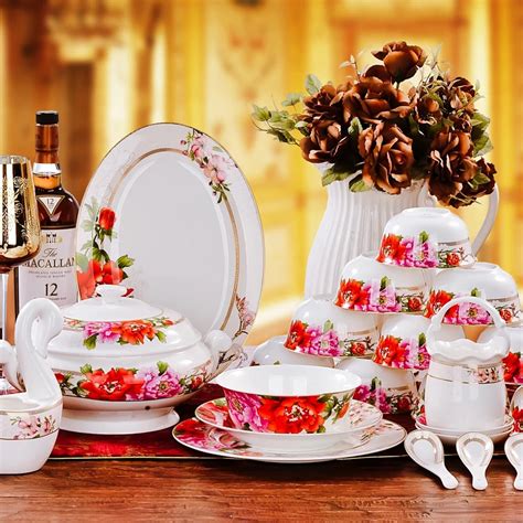 56pcsset Luxurious Famous Brand Design Bone China Porcelain Dinnerware