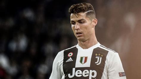 Ronaldo haircut in november 2010. Cristiano Ronaldo Haircut Juventus - The Best Cristiano ...