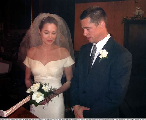 brad pitt and angelina jolie wedding all photos pictures