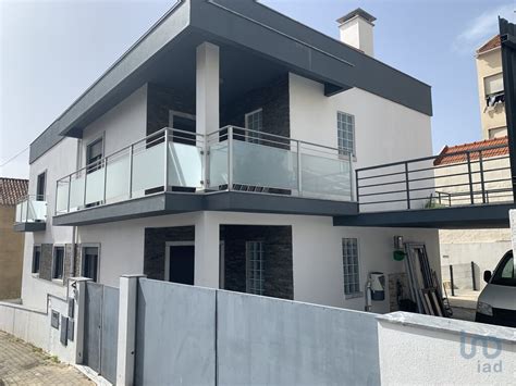 Amadora Town House In Lisbon Portugal For Sale 12645431