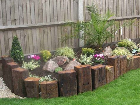 Simple flower bed with brick border 37 Garden Border Ideas To Dress Up Your Landscape Edging