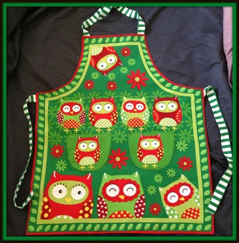 Christmas Owl Apron Owl Aprons Christmas Owls Sewing Table