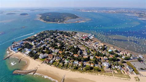 Sandbanks Britains Answer To Palm Beach Toad Hall Cottages Blog