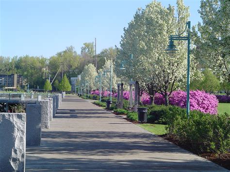 Park-Waterfront-035 | Burlington Parks, Recreation & Waterfront