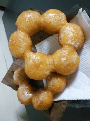 If you have tried and loved the texture of mochi donuts, check out mandy's website, lady and pups for the recipe. "Pon-de-Ring" Doughnuts Recipe by cookpad.japan | Recipe ...
