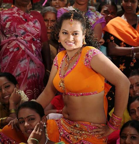 Tamil Actress Suja Dancing Navel Stills Hot Navel Show