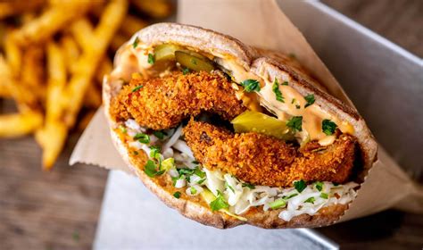Israeli Modern Street Food Eatery Shouk Launches Vegan Fried Chicken In