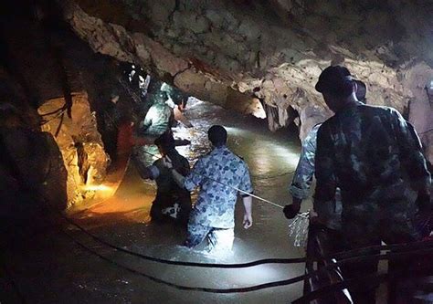 cast of thai cave rescue movie thirteen lives announced