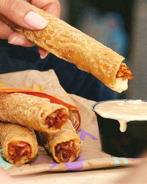 Taco Bell Brings Back Fan Favorite Customers Say It’s The ‘best Thing’ The Chain Has Done