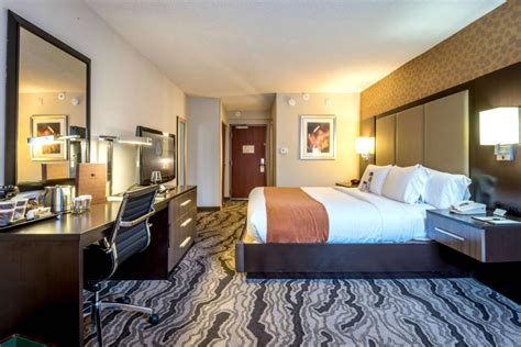 Doubletree By Hilton Hotel Montgomery Downtown In Montgomery Al