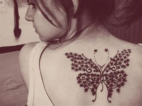 40 Amazing Female Tattoos On Back That You Wish You Had