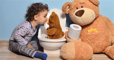 Auch wenn kinder tagsüber schon trocken sind, können höschenwindeln in der nacht sinnvoll sein, da es länger dauert bis das kindliche gehirn den harndrang auch nachts wahrnehmen kann. ᐅ Die Reifezeichen - So erkennst du, dass dein Kind bald ...