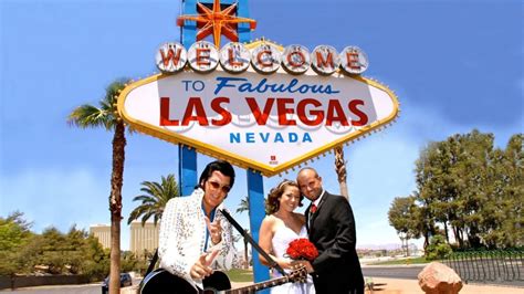 Getting Married In Las Vegas Cardinal Bridal