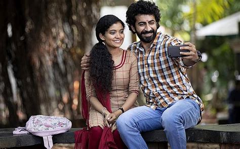 Stay updated with the latest bollywood movie trailers, ratings & reviews at bookmyshow. 20 Best Malayalam Movies on Netflix 2021, 2020 - Cinemaholic