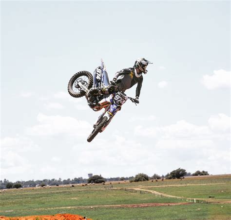 Post Your Favorite Pictures Of You Riding Moto Related Motocross