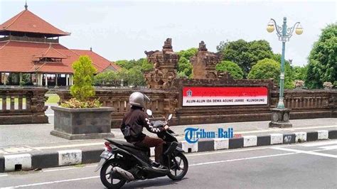 Lapangan Puputan Klungkung Bali Berganti Nama Menjadi Alun Alun Ida