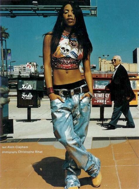 Sur Les Traces De La Mode Hip Hop Des Années 2000 Aaliyah Style