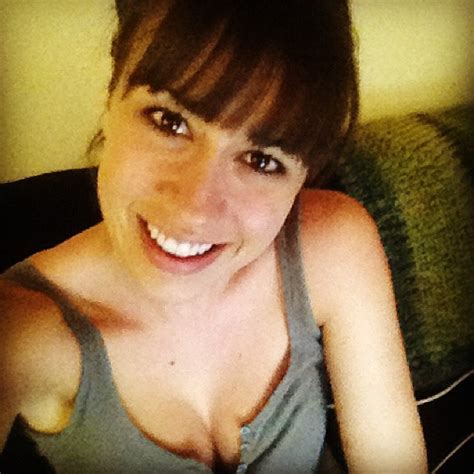 Colleen Ballinger Best Bikini And Cleavage Photos 19 Pics OnlyFans