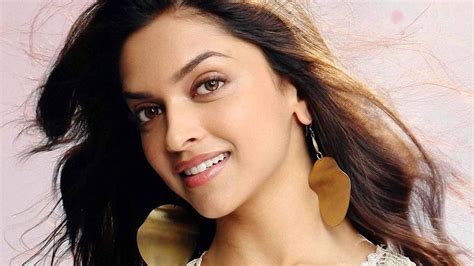 Bollywood Actress Wallpaper Images