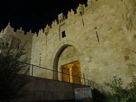 Paseos Inolvidables Por Las Murallas De Jerusalén