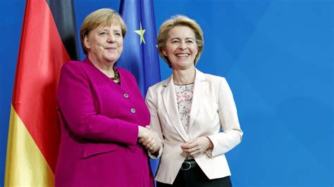 Ursula Von Der Leyen Und Angela Merkel Wie Das Deutschland Duo Europa