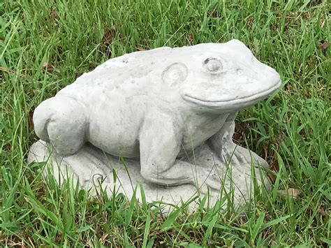 Jeremiah The Bullfrog Concrete Frog Statue Garden Frog