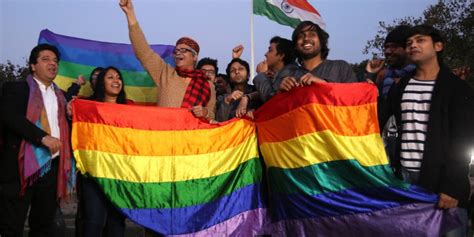 Suprema Corte Indiana Descriminaliza Homossexualidade No País Hornet