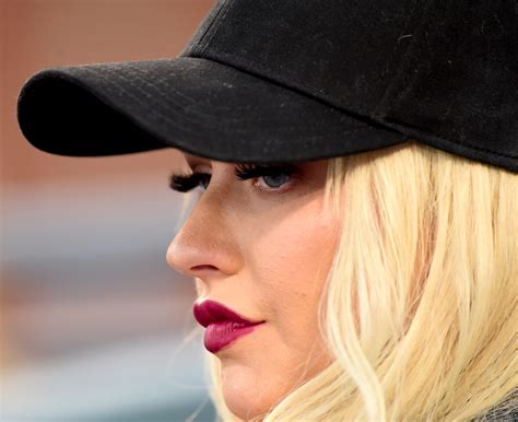 Christina Aguilera Strips Down For Steamy Bathtub Photoshoot Pic