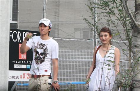 Include (or exclude) self posts. 【野球スター秘蔵写真】菅野智之「4連覇壮行会」で美女に ...