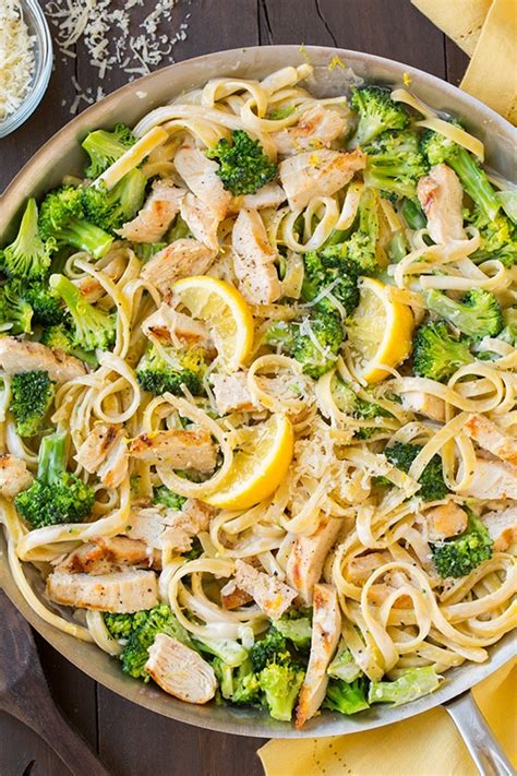 Lemon Fettuccine Alfredo With Grilled Chicken And Broccoli