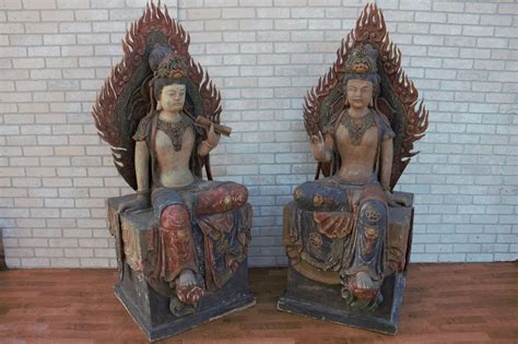 Antique Chinese Qing Dynasty Carved A Symmetrical Quan Yin Sitting With Magnificent Flaming