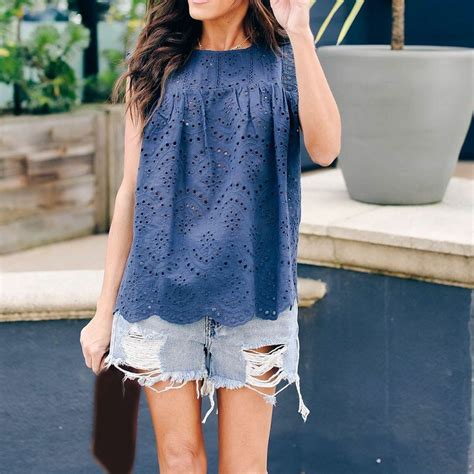 2019 Summer Women Lace Blouses Casual Sleeveless Hollow Shirt Loose Lace Patchwork Blouses