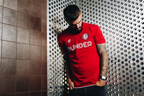 In the summer between city's promotion and the start of the championship season, gary johnson made a number of signings. Bristol City 2019-20 Bristol Sport Home Kit | 19/20 Kits ...
