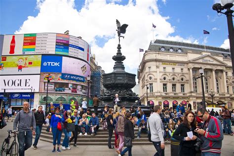 Piccadilly Circus Shopping Tourist Attraction And Entertainment