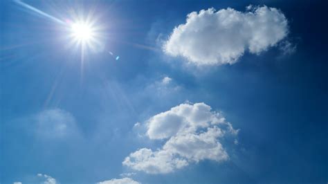 La luz solar es, tal y como expone lorenzo armenteros del olmo, miembro de la comisión permanente de la sociedad española de médicos generales y de familia (semg) y portavoz de esta organización en la dependemos de la luz solar para regular y mantener nuestra temperatura. Falta de luz solar pode causar depressão; leia entrevista