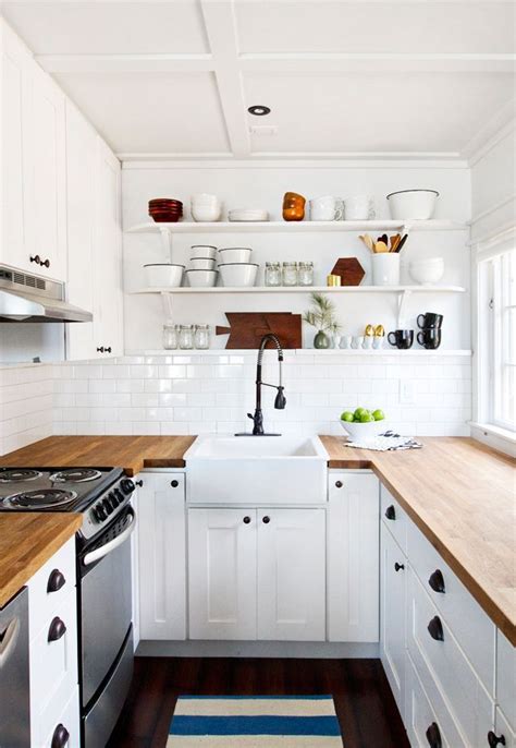 Tirador para muebles de cocina estilo moderno en acabado cromo mate y en diferentes medidas. Tiradores de cocina: elementos que embellecen la cocina