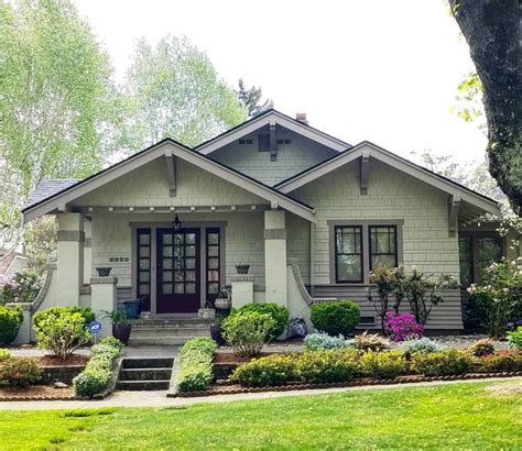 Pin By Cynthia Karegeannes On Cottages Craftsman Bungalow Exterior